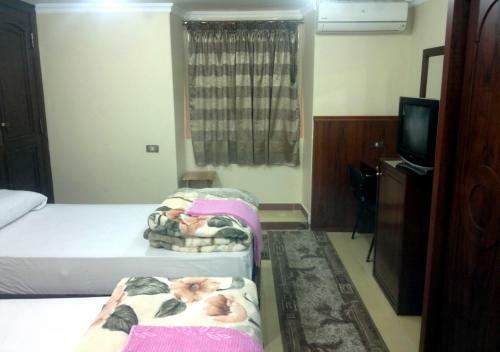 Al Maghraby Hotel