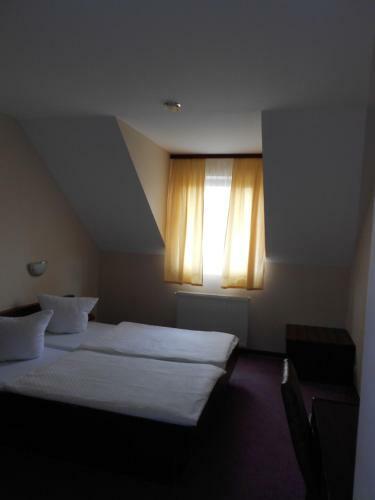 Hostal Pension Lan