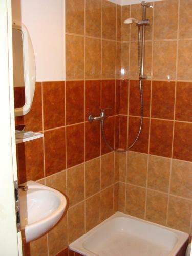 Hostal Pension Lan