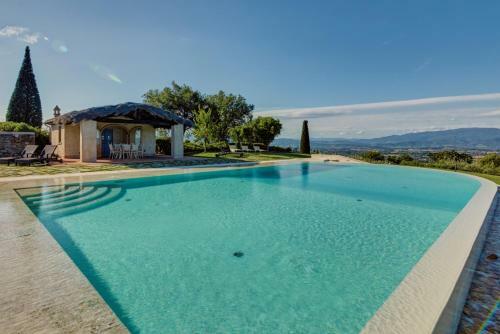 Battifolle-ruscello-poggiola Villa Sleeps 8 Pool