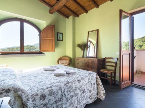 Expansive Holiday Home In Florence With Swimming Pool