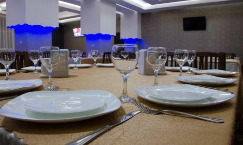 Hotel Complex Insar