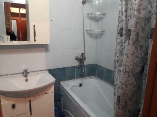 Apartment In 7 Mikrorayon