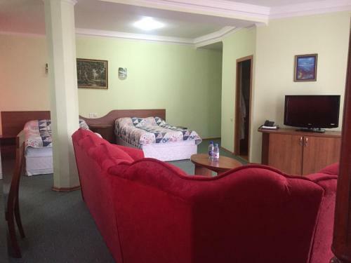 Three Dolphins Hotel