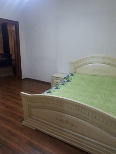 Apartment On Abay 150/230