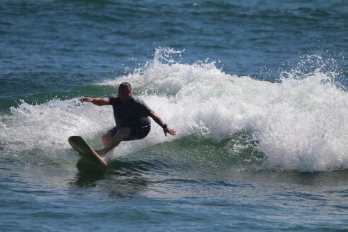 Hotel Shaka Surf Camp