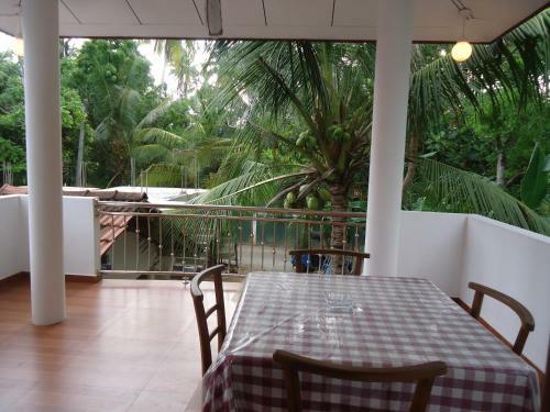 Wasantha Guest