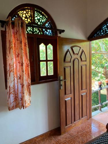 Shadow Lake Villa