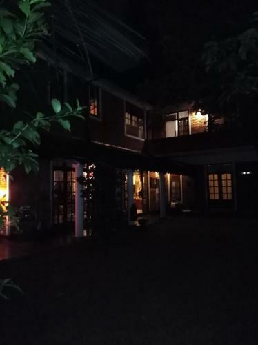 Roches 'cozy Corner'