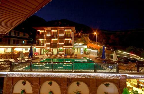 Hotel Azmakhan