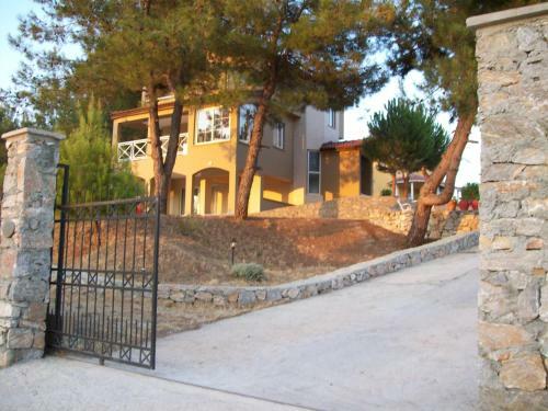 Villa Kavi Homes