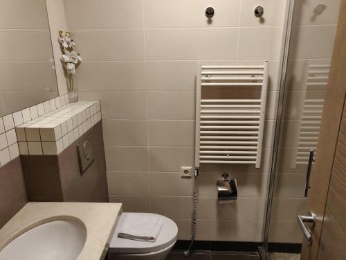 Hostal Vila Lotmi?kis