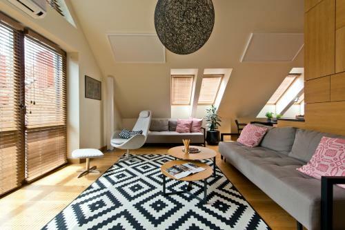 Visit Nida Apartments