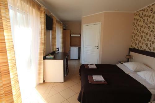 Hostal Sve?i? Namai Danivila