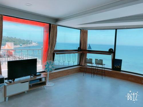 Seaside Sunrise Pension