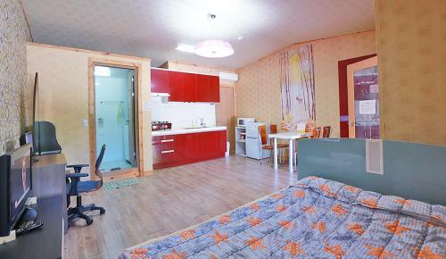 Ajinegip Pension