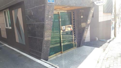 Baeho Hanmaru Apartment