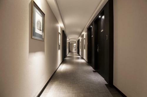 Number 25 Hotel