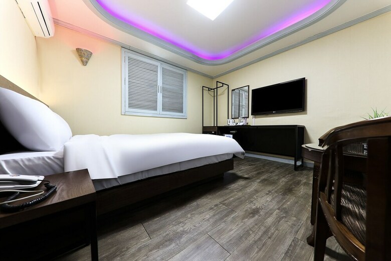 Motel Raemian