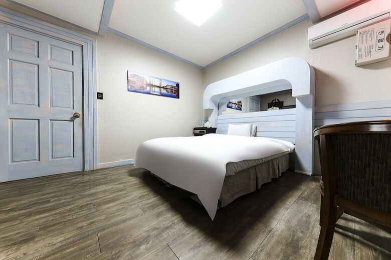 Motel Raemian