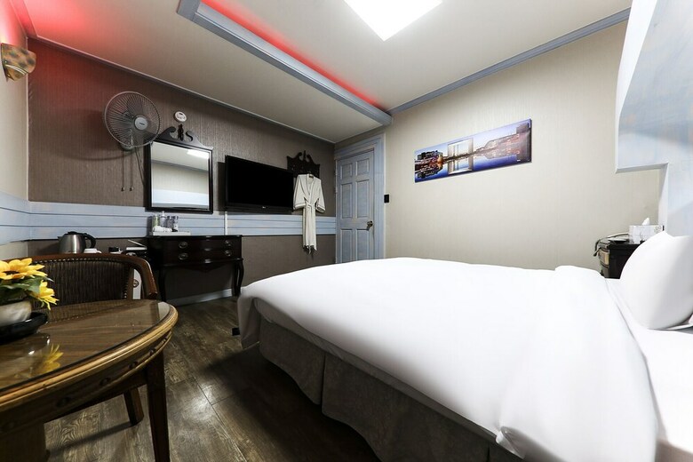 Motel Raemian