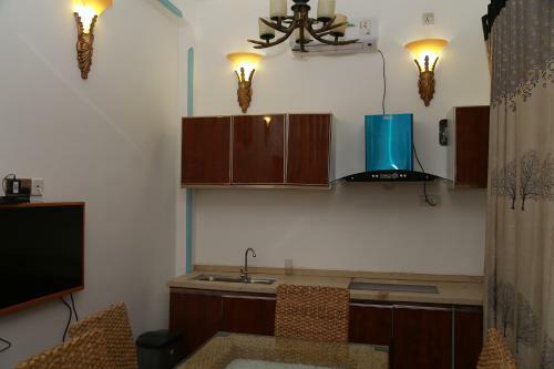 Hotel Thevni Reception Hall And Holiday Resort
