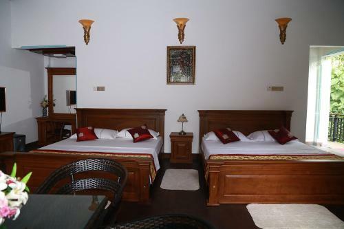 Hotel Thevni Reception Hall And Holiday Resort