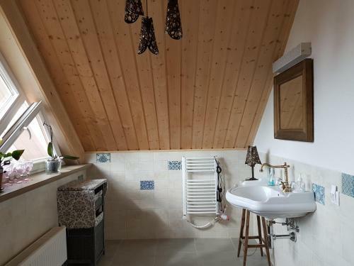 Sunny Beaver B&B