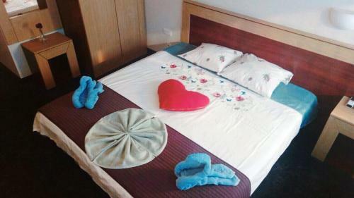 Tanagra Hotel