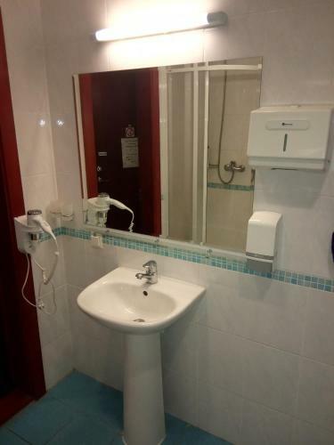 Tanagra Hotel