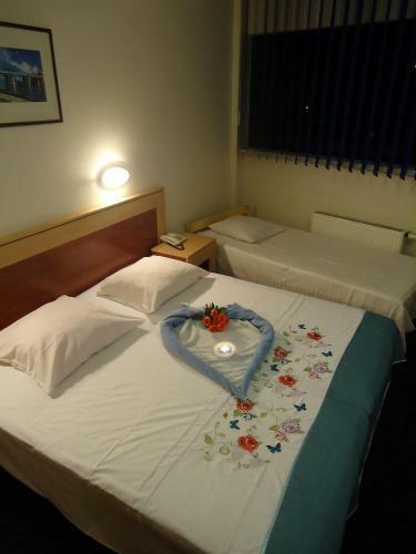 Tanagra Hotel