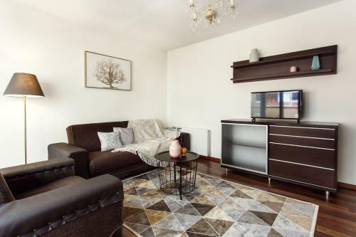 Lux Old Town Apartment