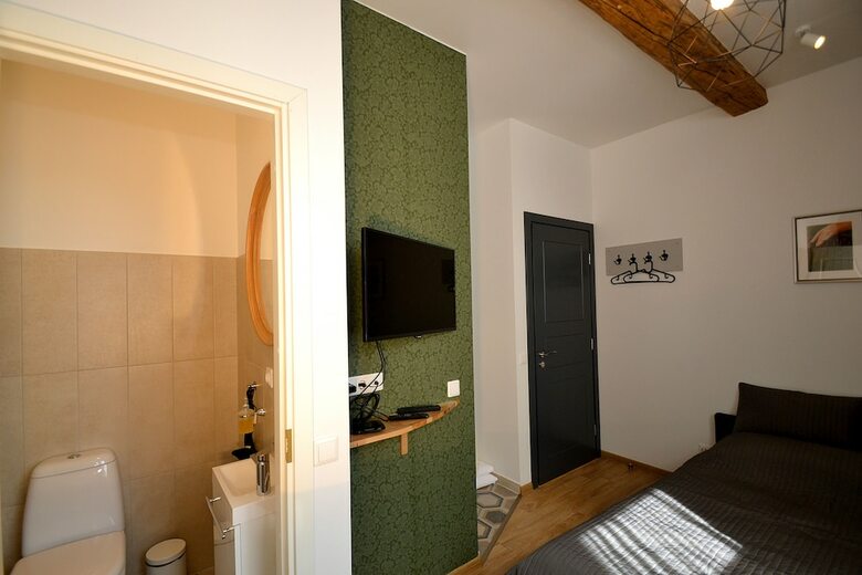 Hostal Rentida Guesthouse