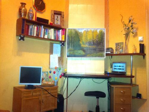 Kitty Apartment, Train Station 300m, Bus Station 200m