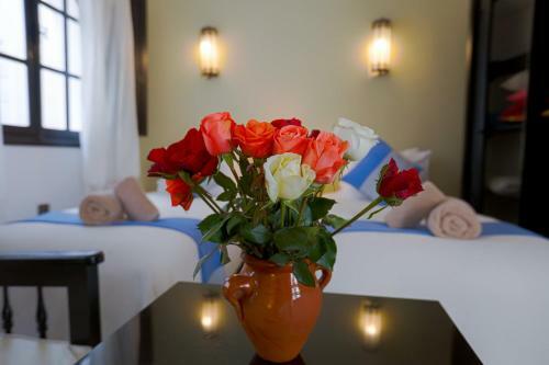 Hostal Riad Dar Awil