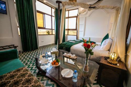 Hostal Palais Houyam