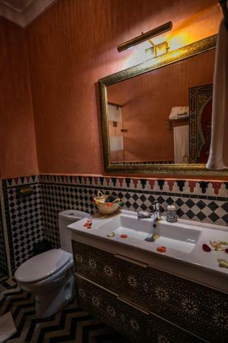 Hostal Palais Houyam