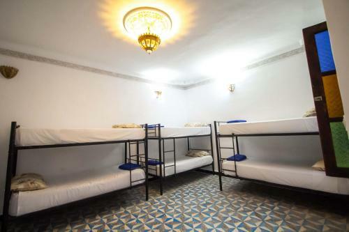 Hostel Amir