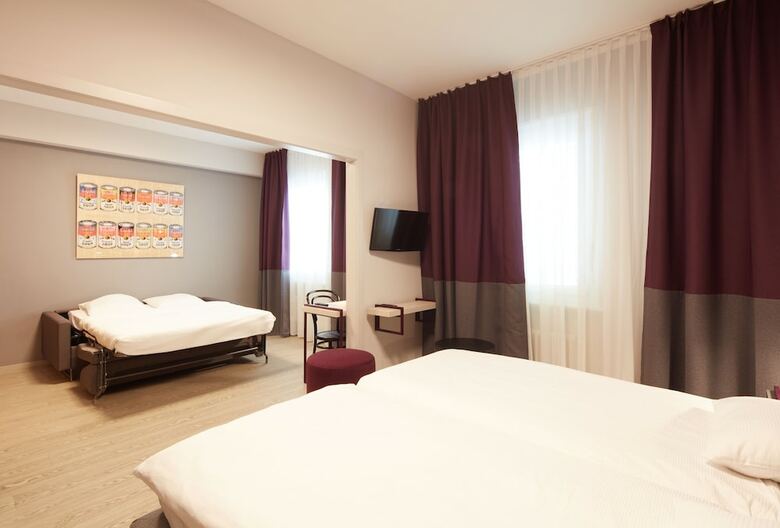 Hotel H�tel Crystal