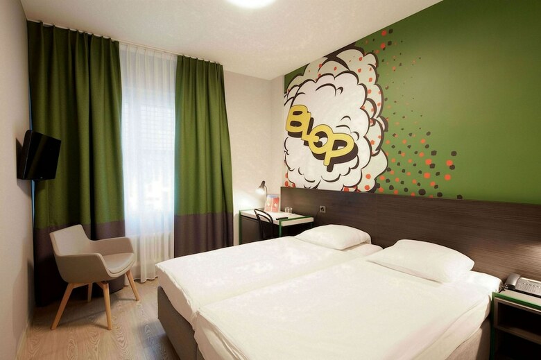 Hotel H�tel Crystal
