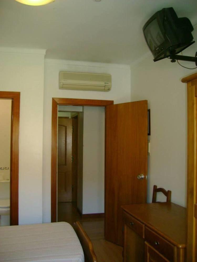 Hostal Residencial Moeda