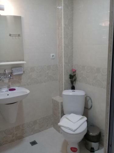 Hostal Sandanski Peak Guest Rooms