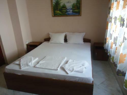 Thomas Palace Apartments