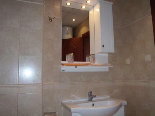 Thomas Palace Apartments