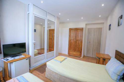 Hostal Guest House Amore