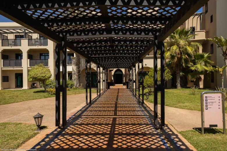 Hotel Oasis Saidia Palace & Blue Pearl