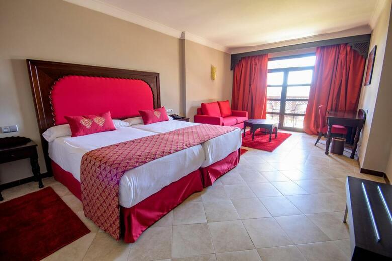 Hotel Oasis Saidia Palace & Blue Pearl