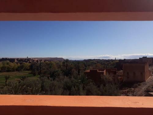 Hostal Maison D'hotes Iriki