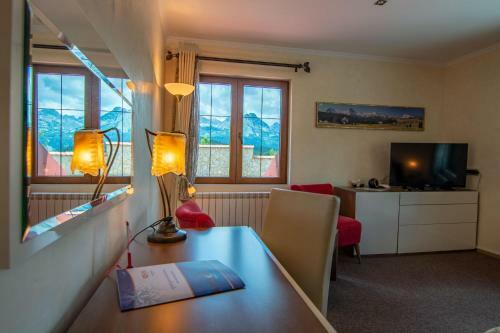 Ski Hotel