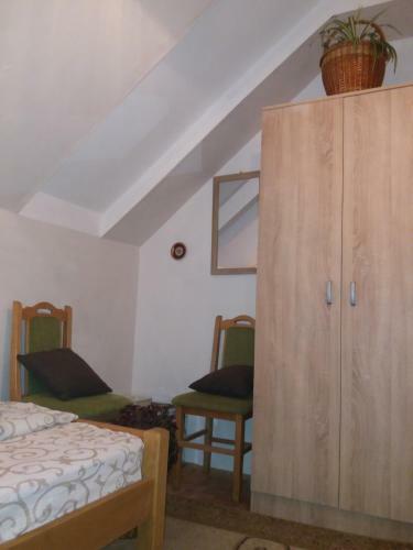 Hostal Apartments Beka